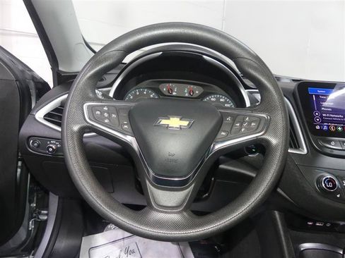 Used 2024 Chevrolet Malibu LT FWD image 28
