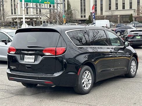 New 2026 Chrysler Voyager LX image 2