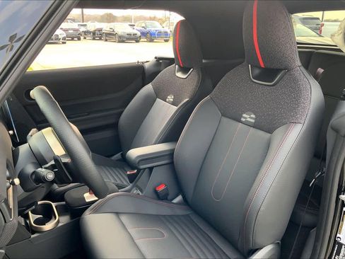 New 2026 MINI Cooper S image 8