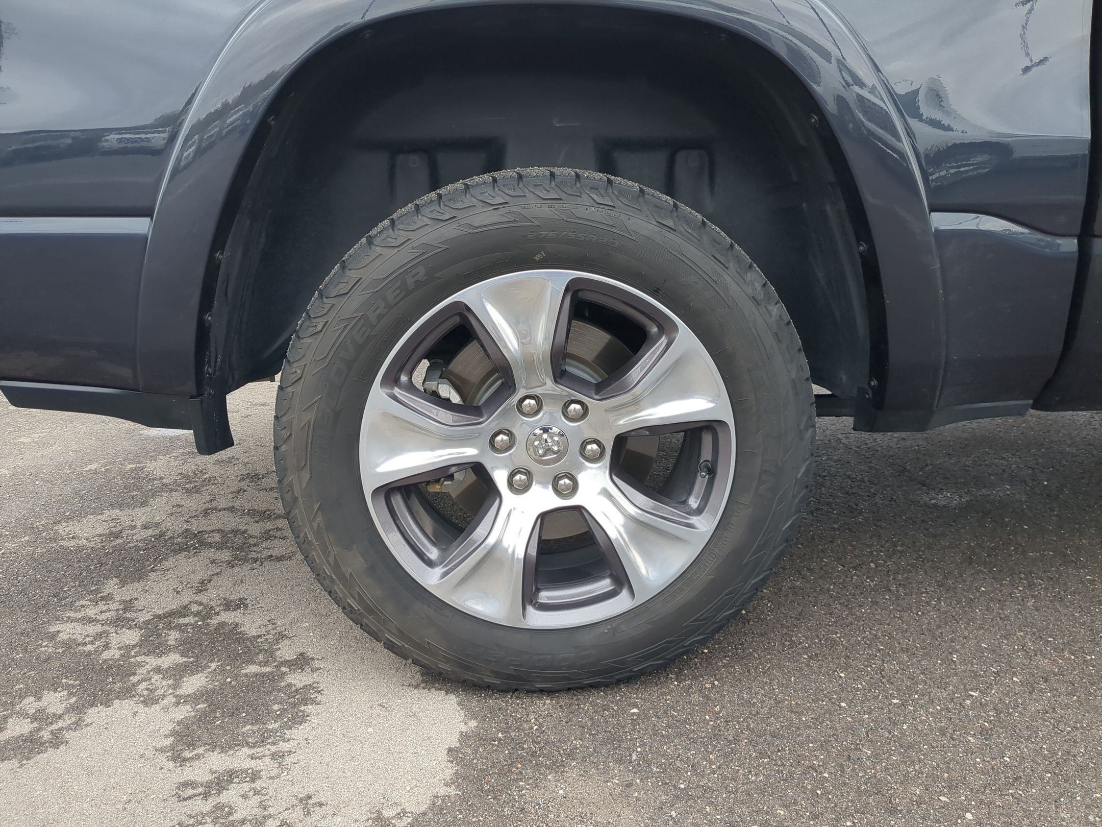 Used 2020 RAM 1500 Laramie AWD/4WD image 12