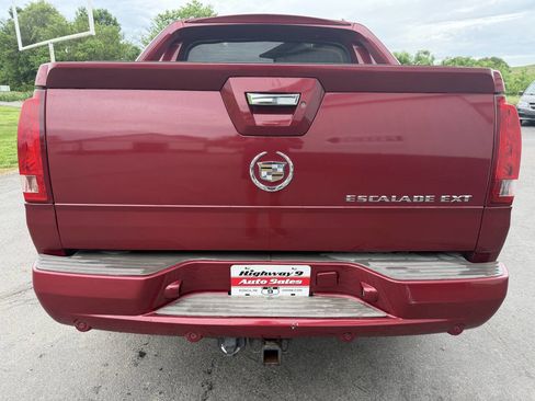 Used 2004 Cadillac Escalade EXT AWD/4WD image 6