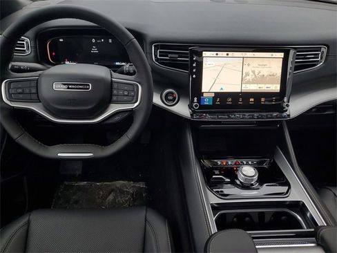 New 2026 Jeep Grand Wagoneer Limited image 14