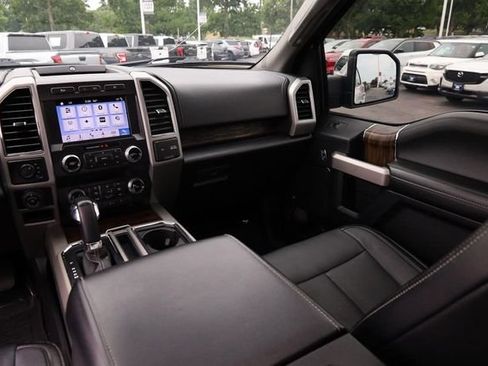 Used 2019 Ford F150 Lariat w/ Equipment Group 502A Luxury AWD/4WD image 27