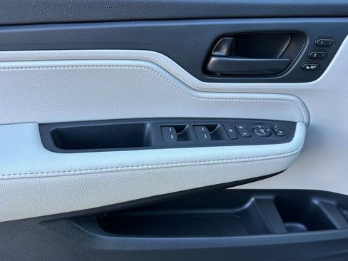New 2026 Honda Odyssey EX-L image 11