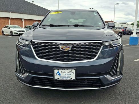 Used 2020 Cadillac XT6 Premium Luxury AWD/4WD image 2