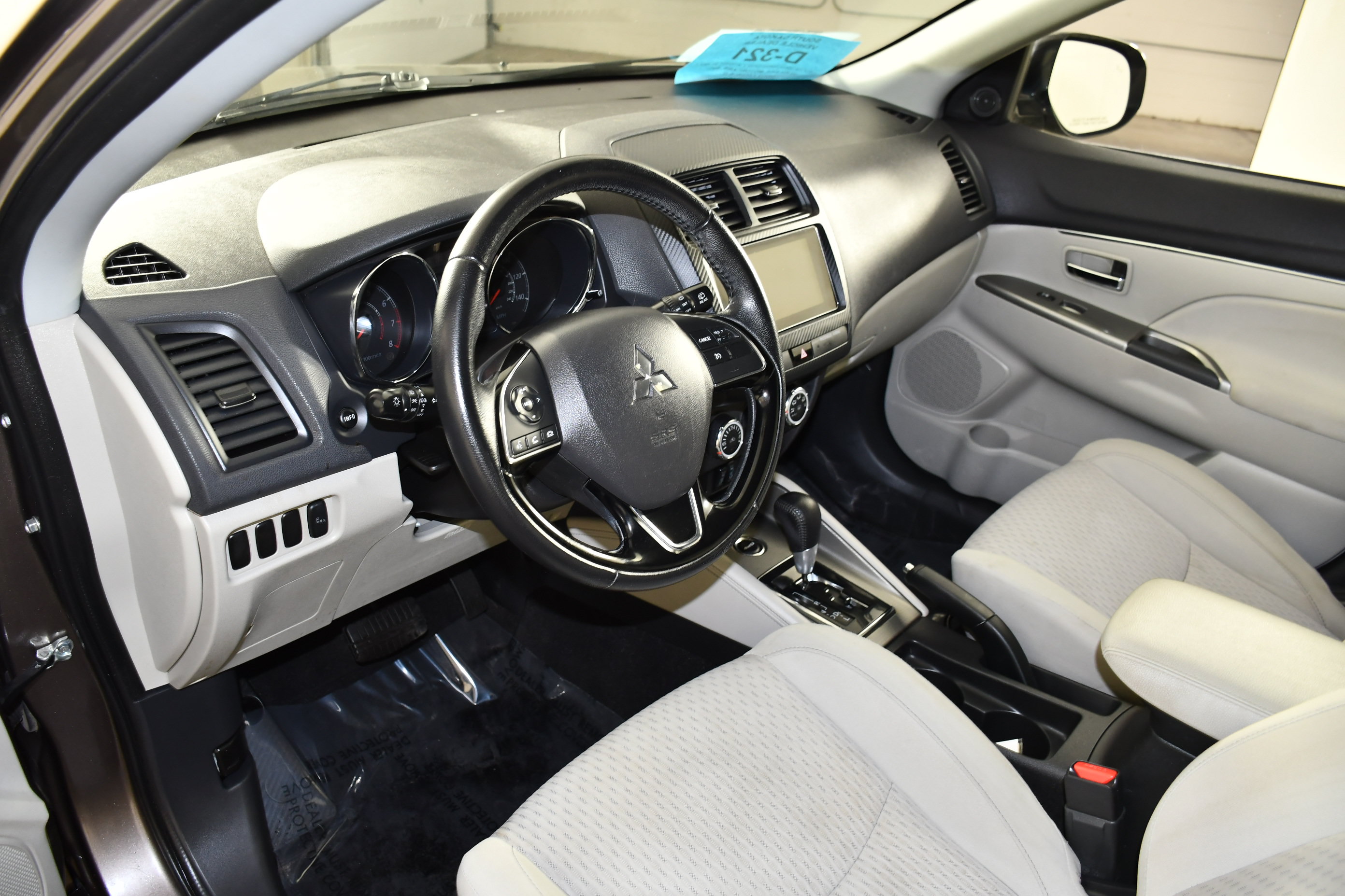 Used 2019 Mitsubishi Outlander Sport SE AWD/4WD image 2
