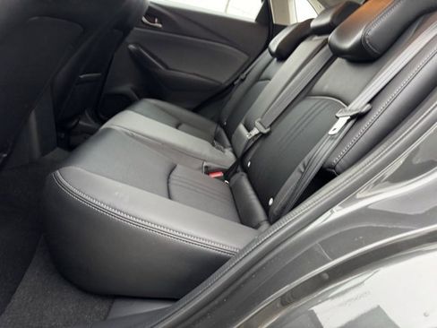 Used 2019 MAZDA CX-3 Touring w/ Preferred Equipment Package image 11