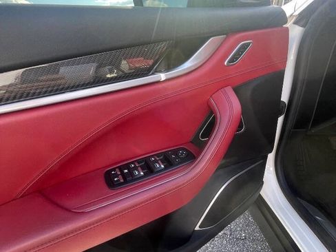 Used 2017 Maserati Levante S image 13