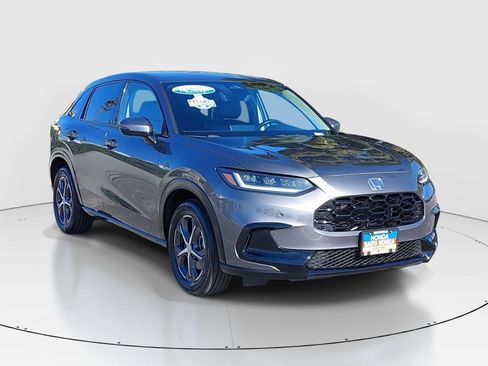 Certified 2023 Honda HR-V EX-L image 3