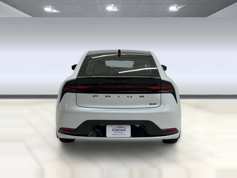 New 2026 Toyota Prius AWD image 8