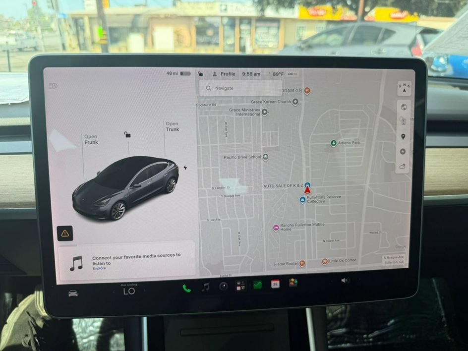 Used 2019 Tesla Model 3 Standard Range Plus RWD image 28