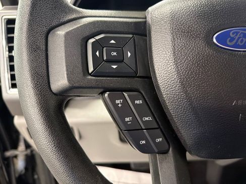 Used 2016 Ford F150 XLT w/ Trailer Tow Package image 19