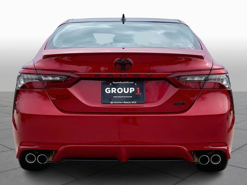 Used 2021 Toyota Camry XSE image 5