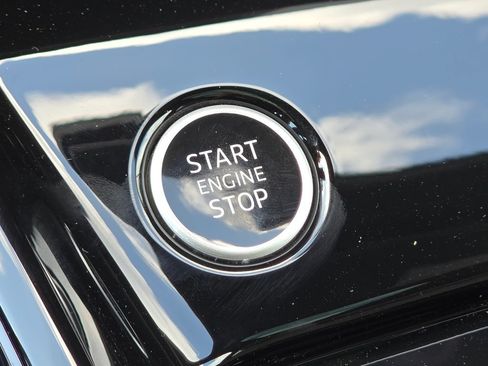 New 2026 Audi Q3 quattro 2.0T AWD/4WD image 12