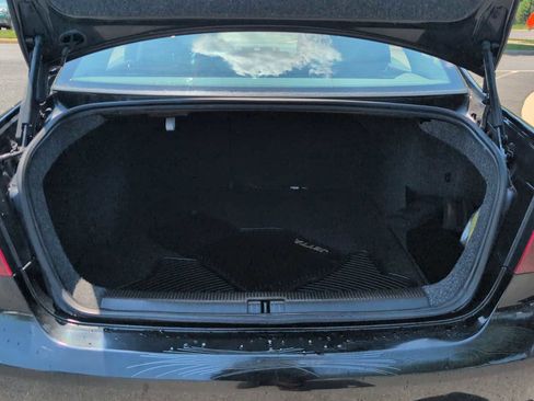 Used 2009 Volkswagen Jetta S FWD image 25