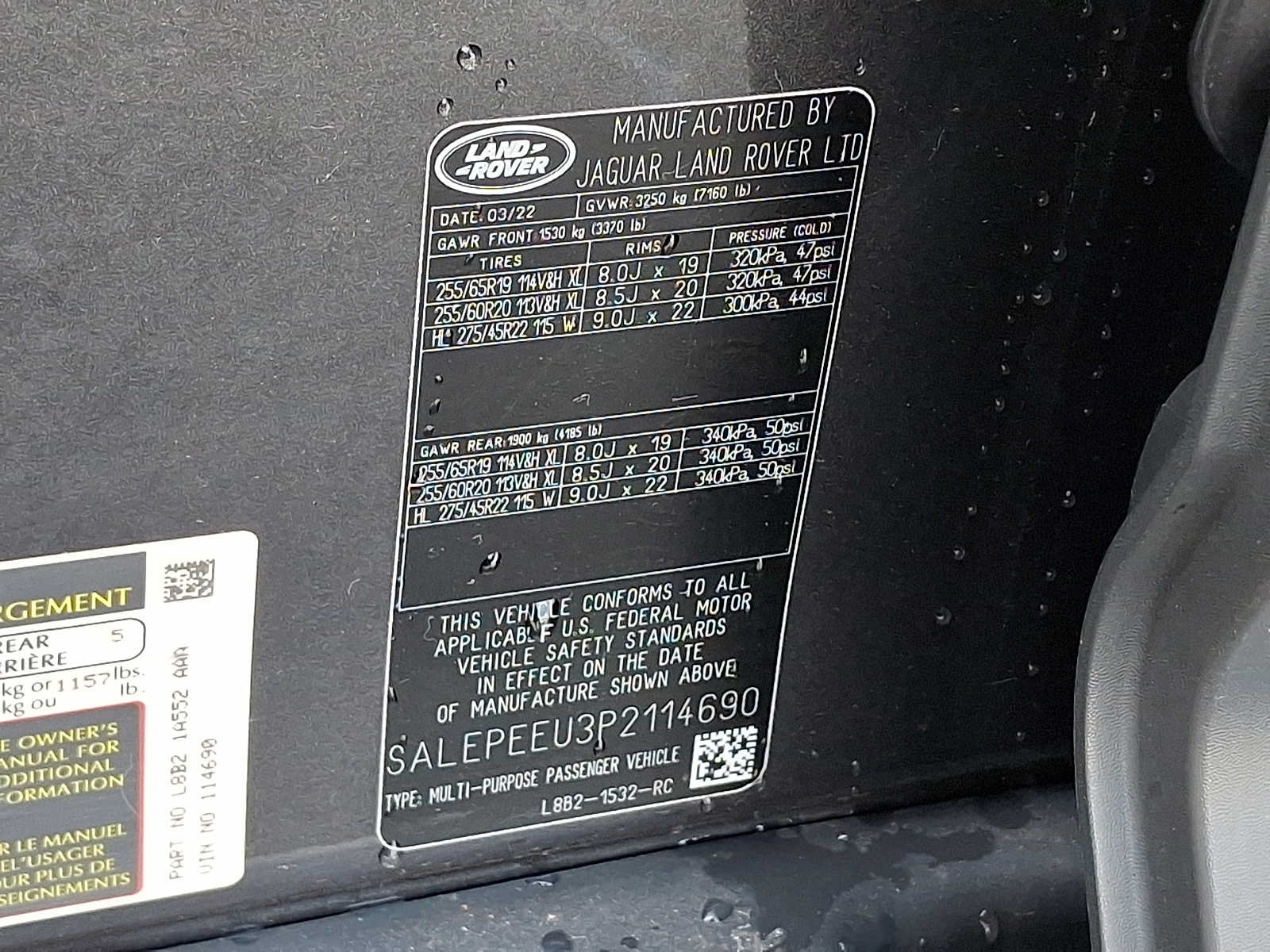 Used 2023 Land Rover Defender 110 SE AWD/4WD image 27