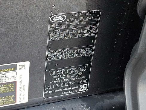Used 2023 Land Rover Defender 110 SE AWD/4WD image 27