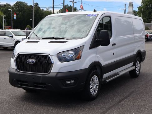 Used 2025 Ford Transit 250 Low Roof w/ Exterior Upgrade Package RWD image 12
