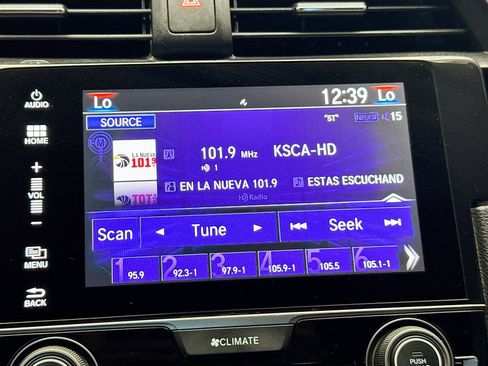 Used 2017 Honda Civic Si image 9