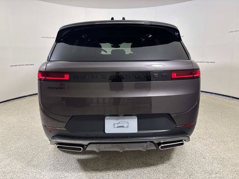 New 2026 Land Rover Range Rover Sport SE AWD/4WD image 4