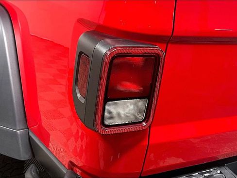 Used 2020 Jeep Gladiator Rubicon image 28