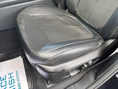 Used 2022 Jeep Grand Cherokee Altitude image 20