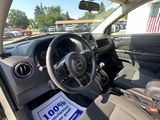 Used 2012 Jeep Compass Latitude image 6