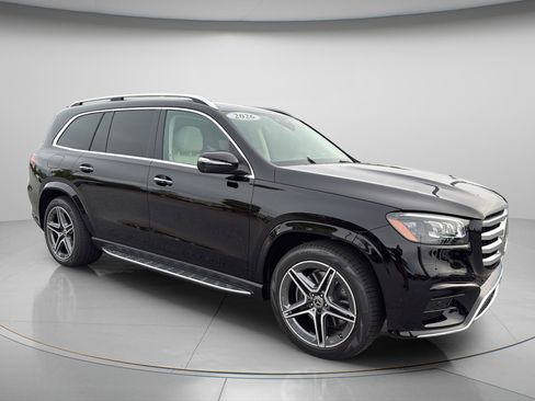 New 2026 Mercedes-Benz GLS 450 4MATIC image 15