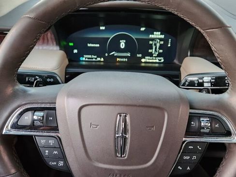 Used 2021 Lincoln Nautilus Reserve w/ Equipment Group 201A image 21