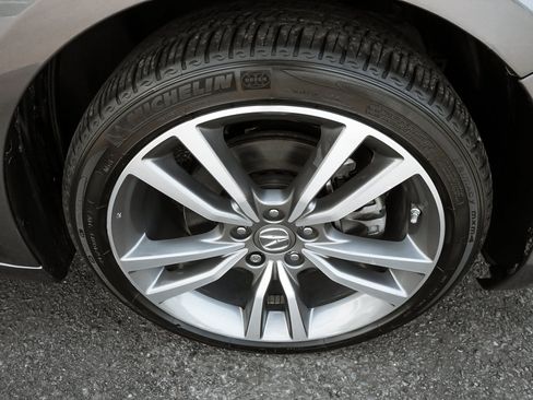 Used 2019 Acura TLX V6 SH-AWD w/ Technology Pkg image 9