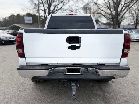 Used 2006 Chevrolet Silverado 1500 LT w/ Onstar Plus Package image 6