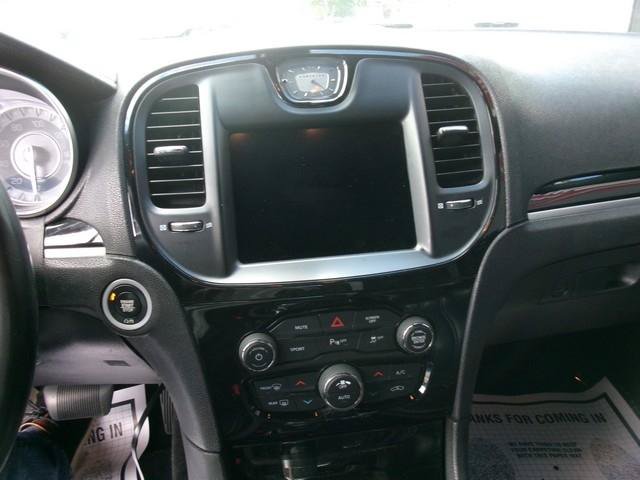 Used 2021 Chrysler 300 S RWD image 13