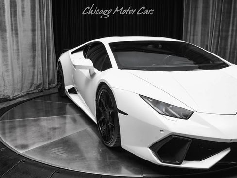Used 2016 Lamborghini Huracan LP 610-4 Avio AWD/4WD image 37