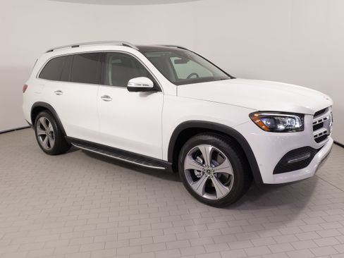 Used 2022 Mercedes-Benz GLS 450 4MATIC image 8