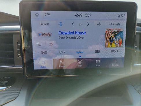 Used 2022 Ford Explorer XLT w/ Equipment Group 202A image 32