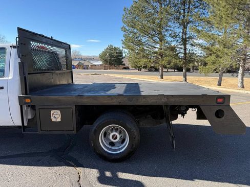 Used 2011 Chevrolet Silverado 3500 W/T RWD image 9