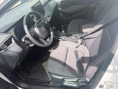 Used 2024 Toyota Corolla LE FWD image 4