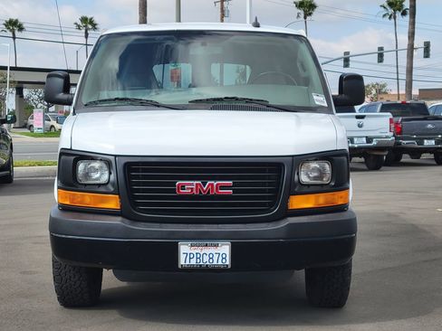 Used 2016 GMC Savana 3500 LS image 24