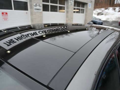 Used 2024 Dodge Hornet R/T Plus w/ Tech Pack Plus w/o Parking image 13