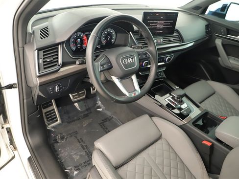 Certified 2023 Audi SQ5 Premium Plus w/ Premium Plus Package image 15