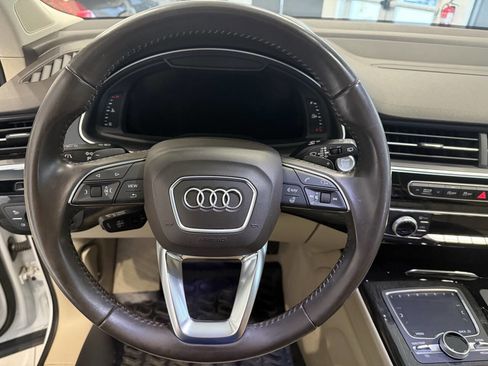 Used 2017 Audi Q7 3.0T Premium Plus image 22