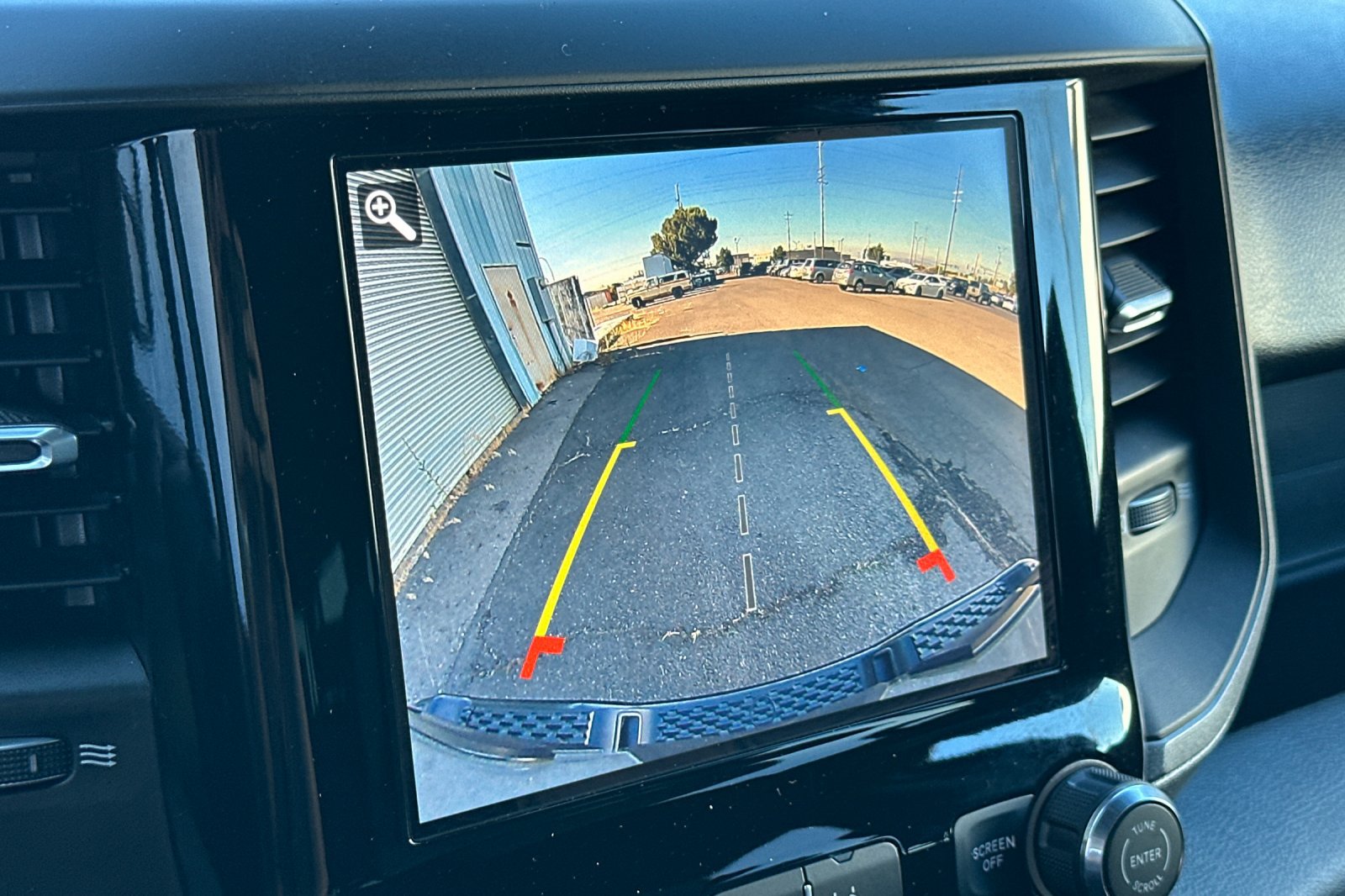 Used 2025 RAM 1500 Warlock AWD/4WD image 19