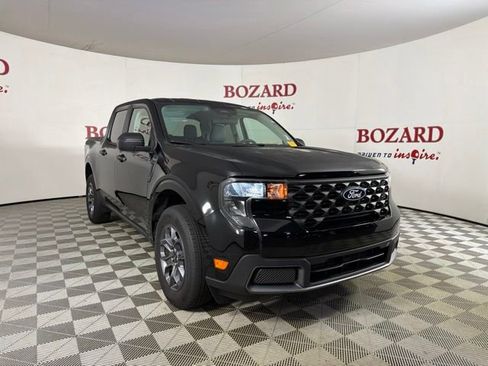 Certified 2025 Ford Maverick XLT FWD image 1