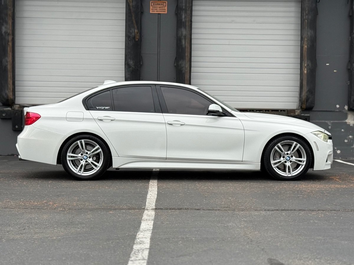 Used 2014 BMW 335i Sedan RWD image 26