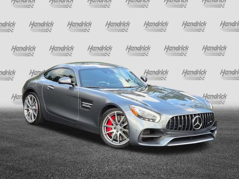 Used 2018 Mercedes-Benz AMG GT S image 2