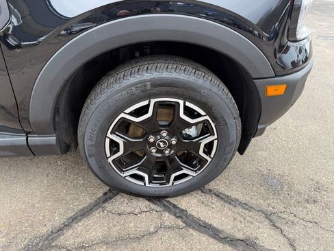 Used 2025 Ford Bronco Sport Outer Banks w/ Outer Banks Tech Package+ image 30