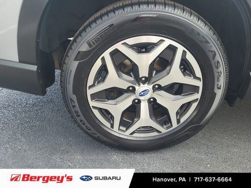 Used 2021 Subaru Forester Premium image 21