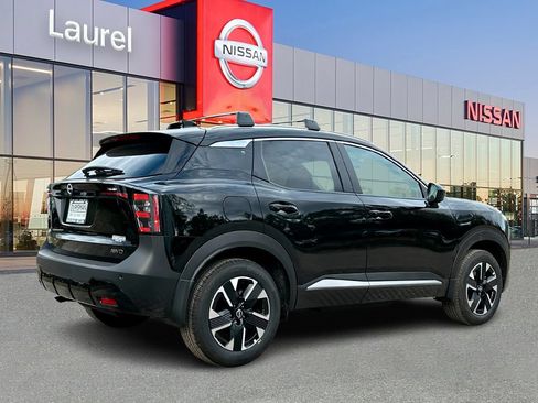 New 2026 Nissan Kicks SV w/ SV Premium Package AWD/4WD image 2
