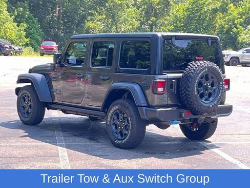 Used 2023 Jeep Wrangler Unlimited AWD/4WD image 5