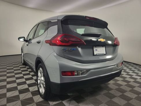 Used 2020 Chevrolet Bolt LT FWD image 3